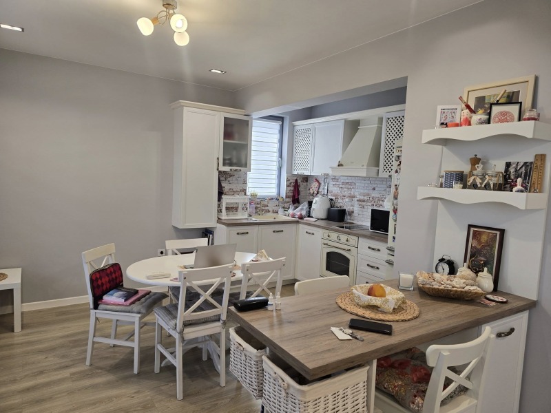 Продава  3-стаен град Стара Загора , Операта , 87 кв.м | 38717468