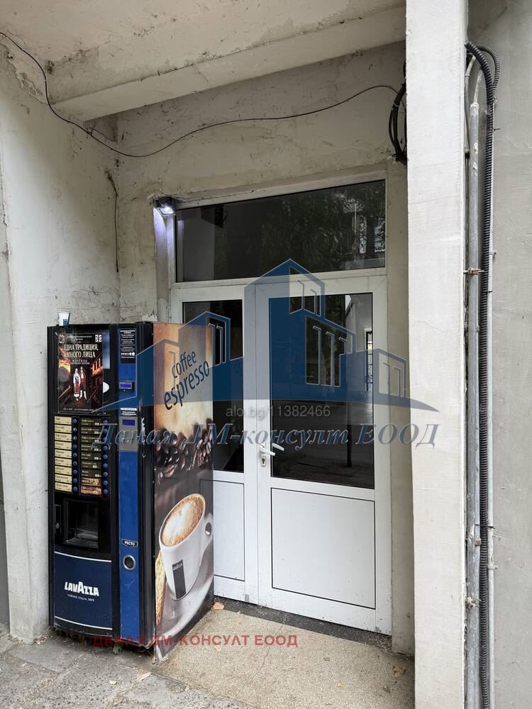 Продава 3-СТАЕН, гр. Шумен, Център, снимка 2 - Апартаменти - 55841486