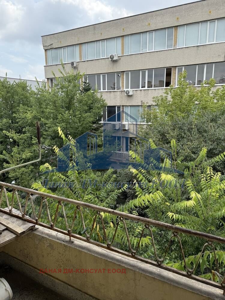 Продава 3-СТАЕН, гр. Шумен, Център, снимка 8 - Апартаменти - 55841486