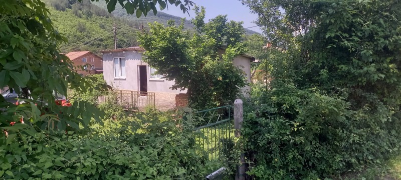 Te koop  Huis regio Sofia , Iskrets , 61 m² | 47347991 - afbeelding [2]