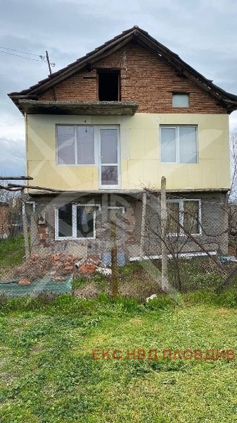 Продава КЪЩА, с. Болярино, област Пловдив, снимка 2 - Къщи - 54273064