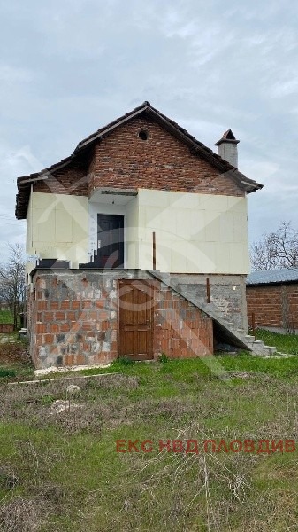 Продава КЪЩА, с. Болярино, област Пловдив