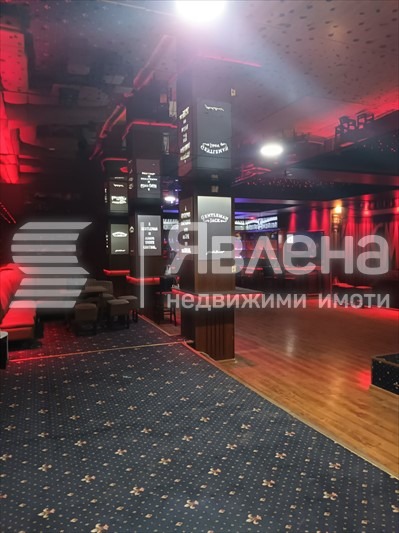 Продава ЗАВЕДЕНИЕ, гр. Варна, ВИНС-Червен площад, снимка 4 - Заведения - 53116849