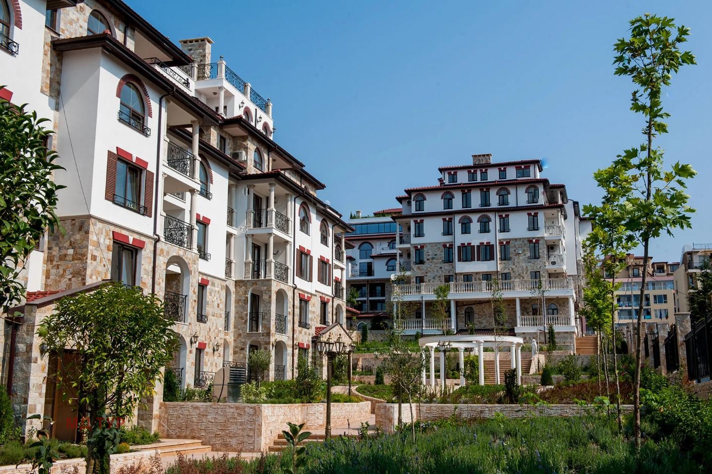 Продава 3-СТАЕН, гр. Свети Влас, област Бургас, снимка 2 - Апартаменти - 49374072