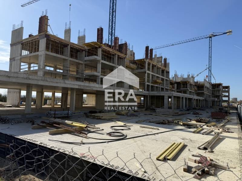 Продава 4-СТАЕН, гр. Варна, Кайсиева градина, снимка 3 - Апартаменти - 52248301