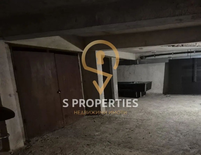 Продава ГАРАЖ, ПАРКОМЯСТО, гр. Варна, Чайка, снимка 2 - Гаражи и паркоместа - 53027111