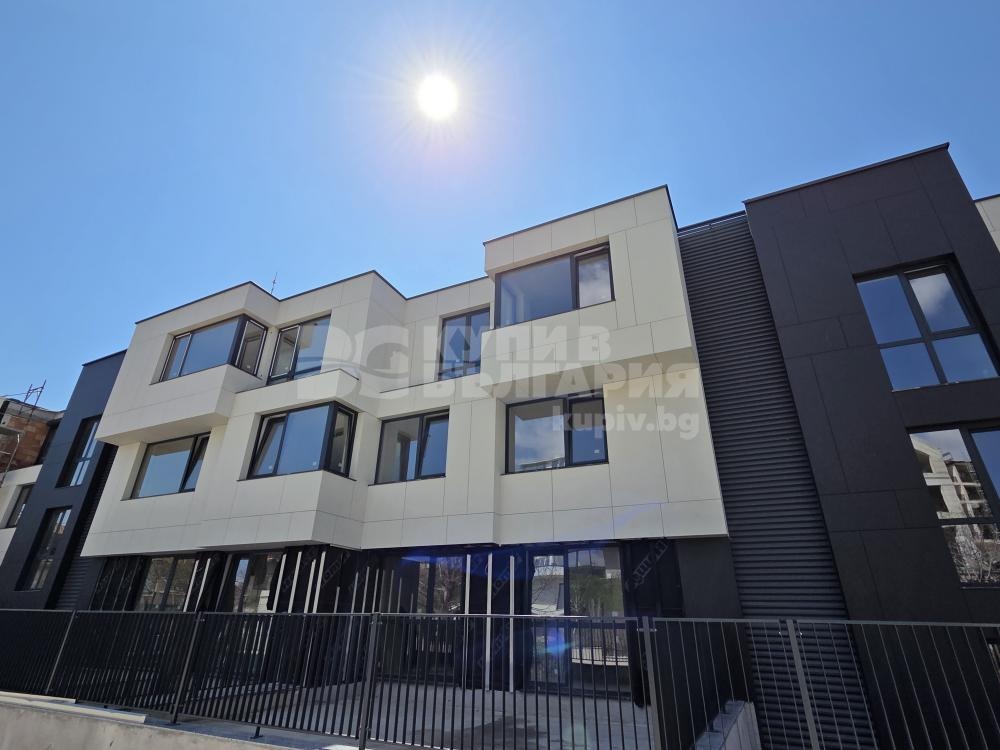 Продава 3-СТАЕН, гр. Варна, Бриз, снимка 2 - Апартаменти - 50265320