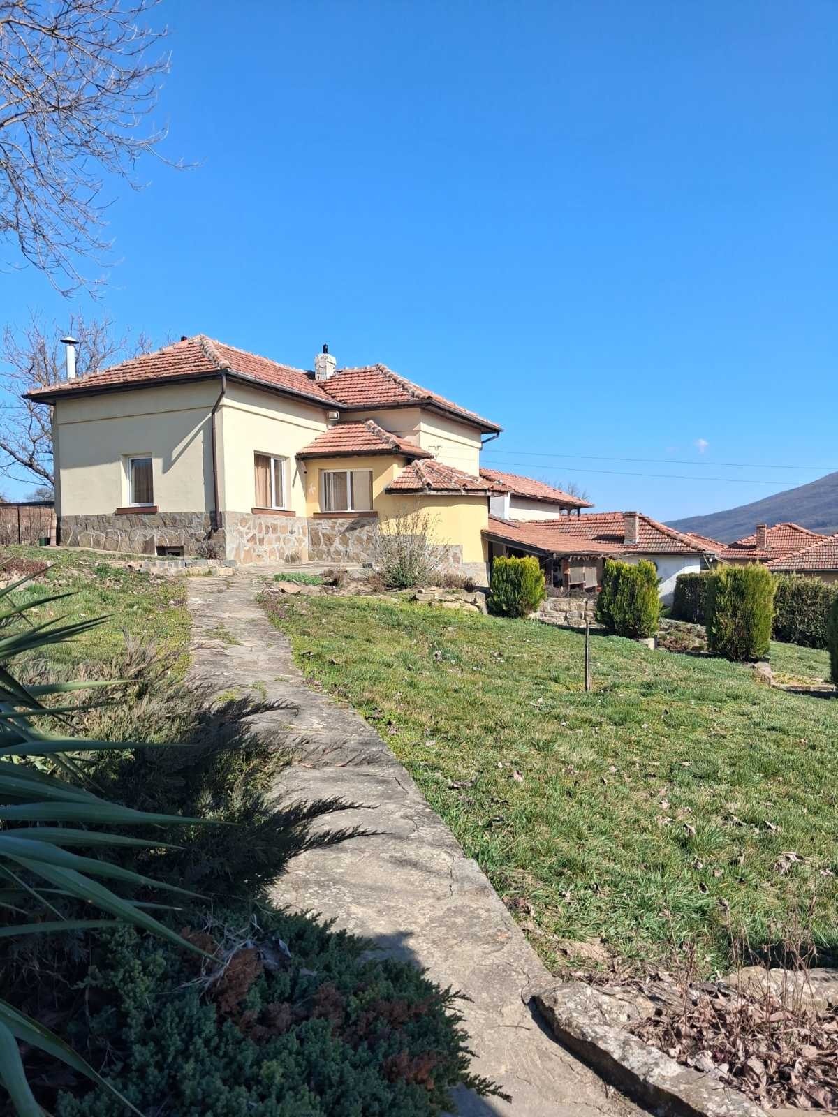 Продава КЪЩА, с. Голец, област Ловеч, снимка 4 - Къщи - 53863509