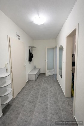 ���� ��� ���� 3-����� | Imot.bg � ����� ������ 8