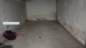 Дава под наем  Гараж, Паркомясто, град Русе