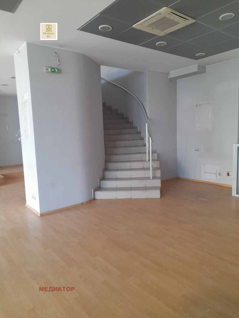 Kiadó  Hivatal Sofia , Centar , 290 négyzetméter | 67472064 - kép [12]