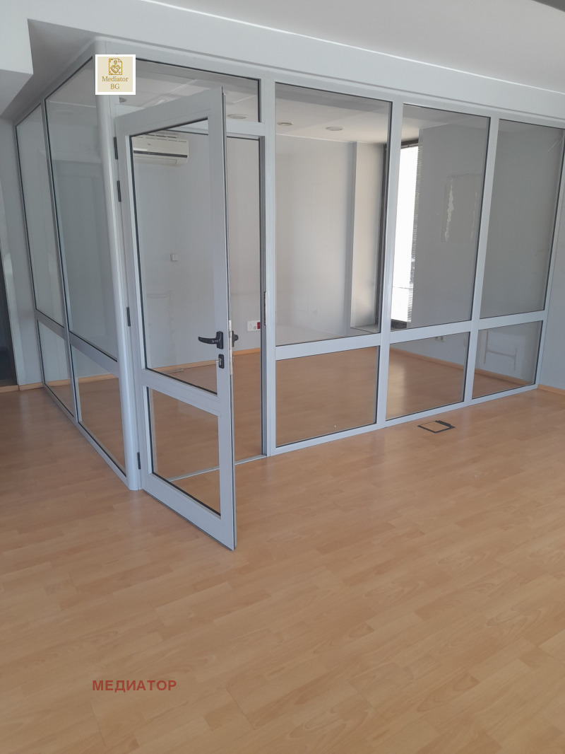 Kiadó  Hivatal Sofia , Centar , 290 négyzetméter | 67472064 - kép [9]