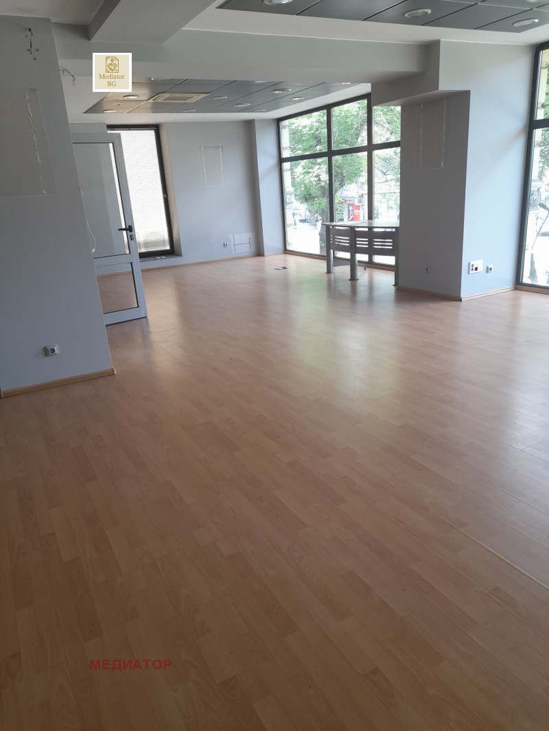 Kiadó  Hivatal Sofia , Centar , 290 négyzetméter | 67472064 - kép [7]