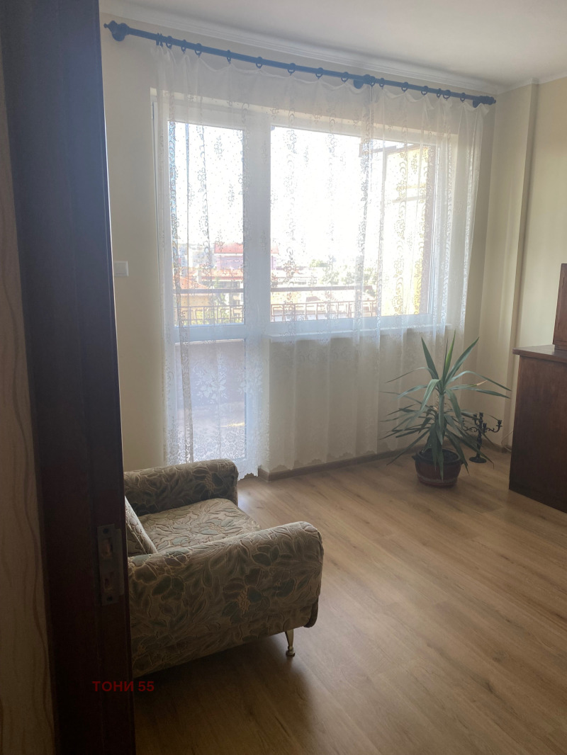 En renta  1 dormitorio Ruse , Tsentar , 60 metros cuadrados | 75450166 - imagen [5]