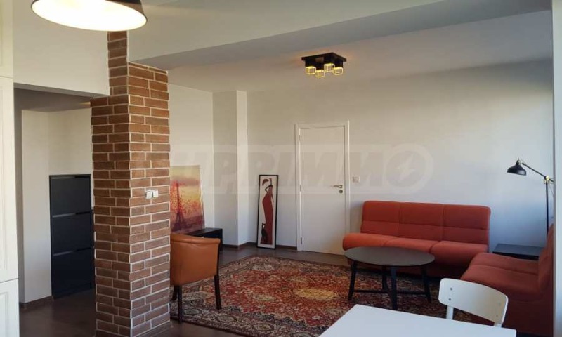 Дава под нем  2-стаен, град София, Център •  750 € • ID 25556560 — holmes.bg - [1] 