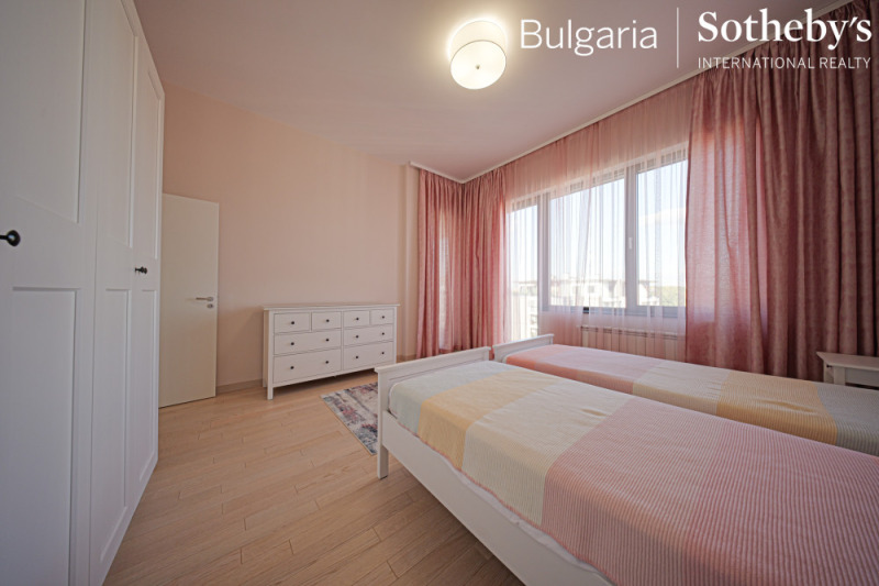 В аренду  3+ спальни София , Лозенец , 246 кв.м | 42746732 - изображение [16]
