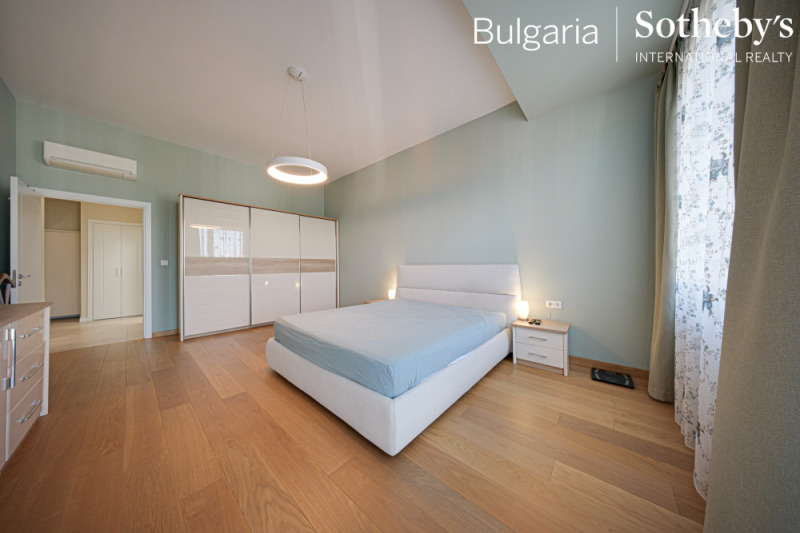 В аренду  3+ спальни София , Лозенец , 246 кв.м | 42746732 - изображение [12]