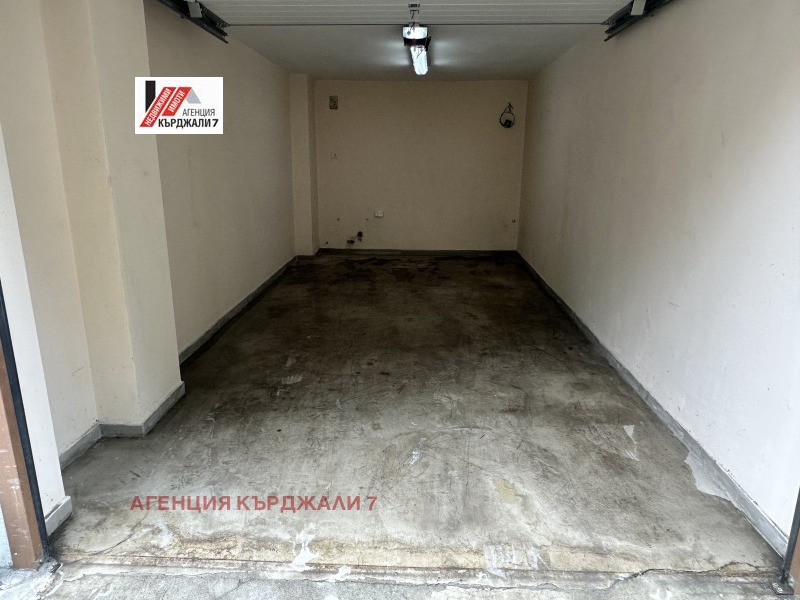 Te huur  Garage Kardzjali , Tsentar , 22 m² | 93415892 - afbeelding [3]