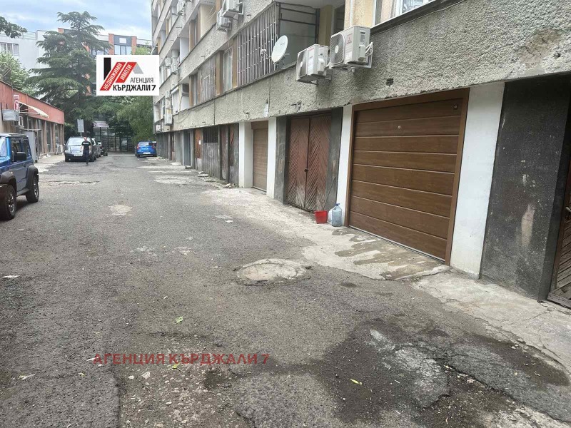 Te huur  Garage Kardzjali , Tsentar , 22 m² | 93415892 - afbeelding [2]