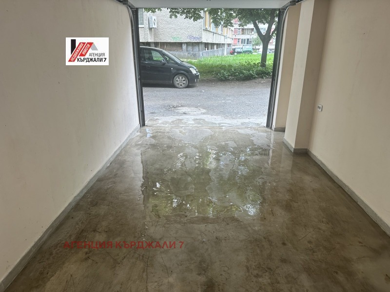Te huur  Garage Kardzjali , Tsentar , 22 m² | 93415892 - afbeelding [4]