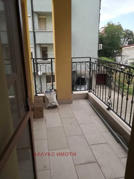���� ��� ���� 2-����� | Imot.bg � ����������� 8