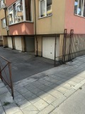 Дава под наем ГАРАЖ, ПАРКОМЯСТО, гр. Варна, Базар Левски, снимка 2