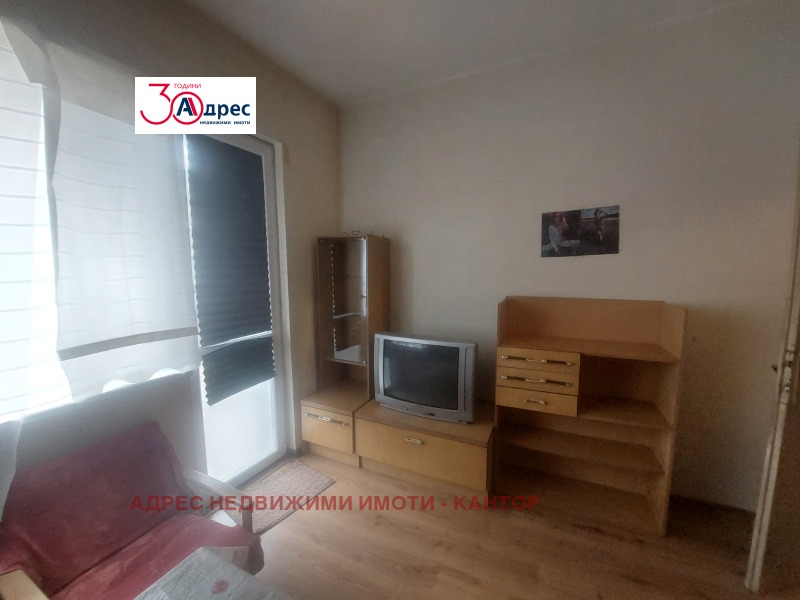 Дава под наем 1-СТАЕН, гр. Пазарджик, Идеален център