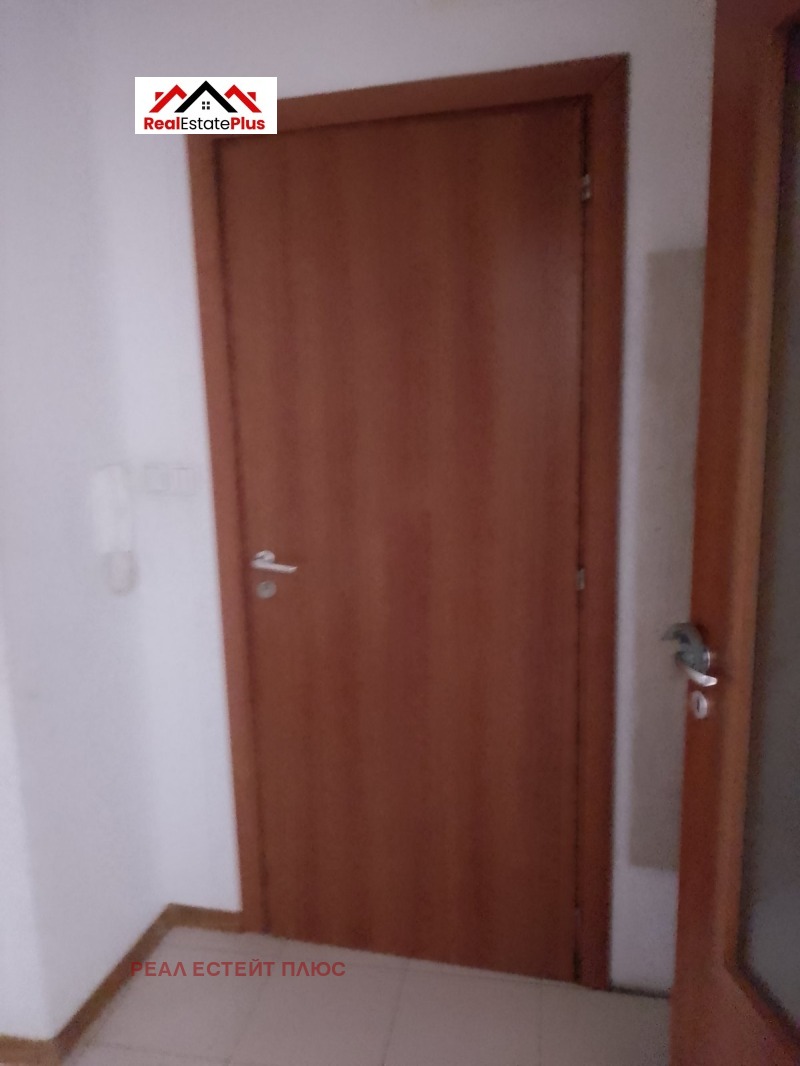 Дава под наем  3-стаен град Плевен , Идеален център , 85 кв.м | 26604919 - изображение [11]