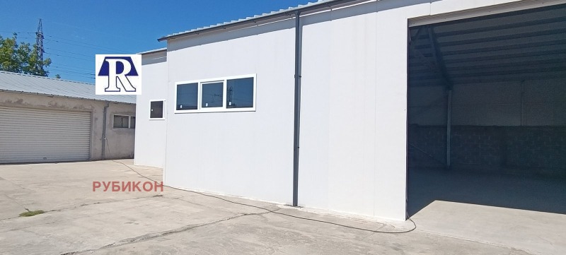 A louer  Stockage Plovdiv , Indoustrialna zona - Sever , 380 m² | 87606274