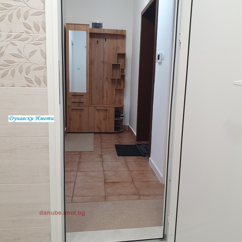 Дава под наем  2-стаен град Русе , Ялта , 74 кв.м | 93014508 - изображение [2]