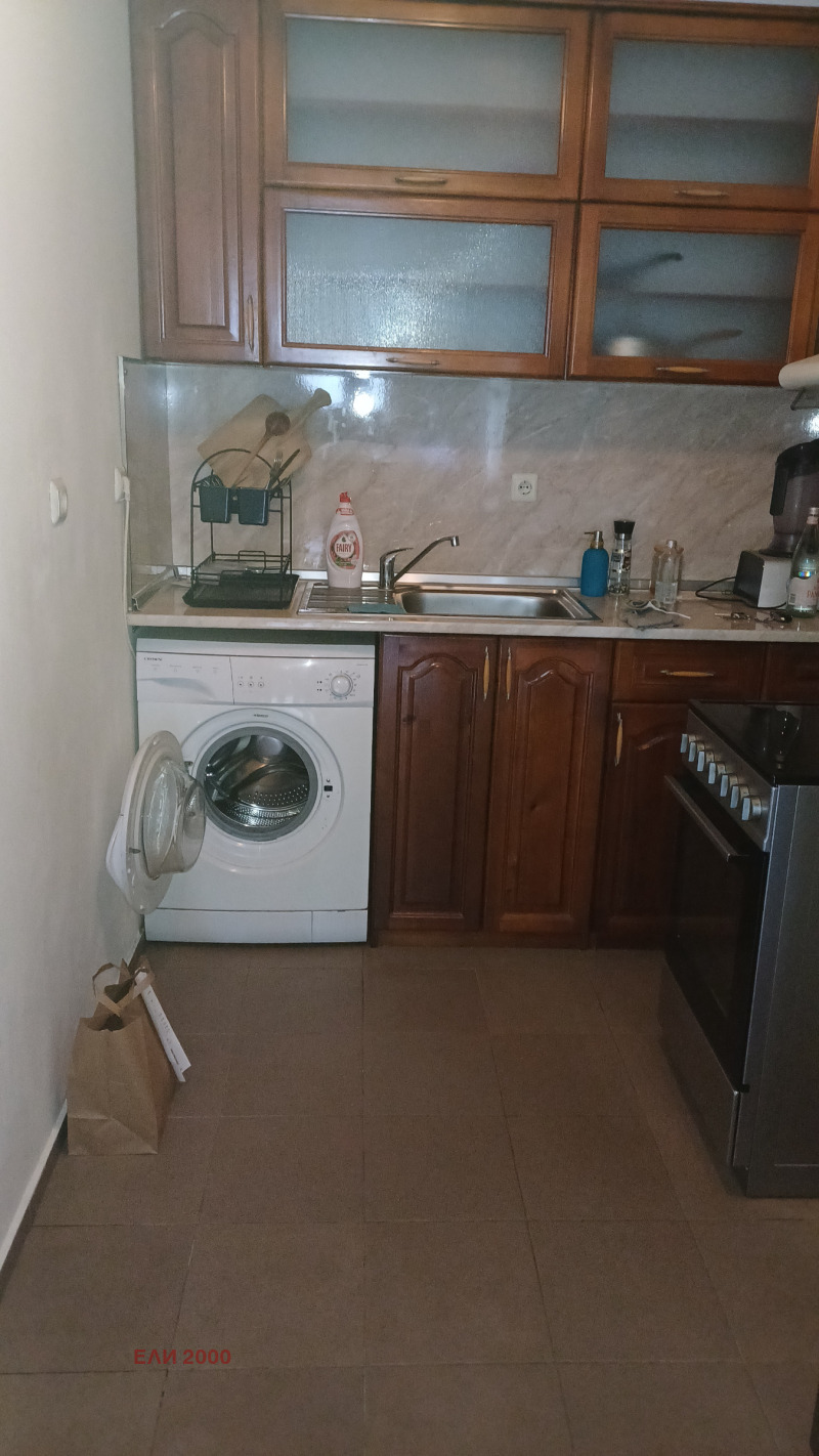 Дава под наем 2-СТАЕН, гр. София, Център, снимка 2 - Апартаменти - 53159604