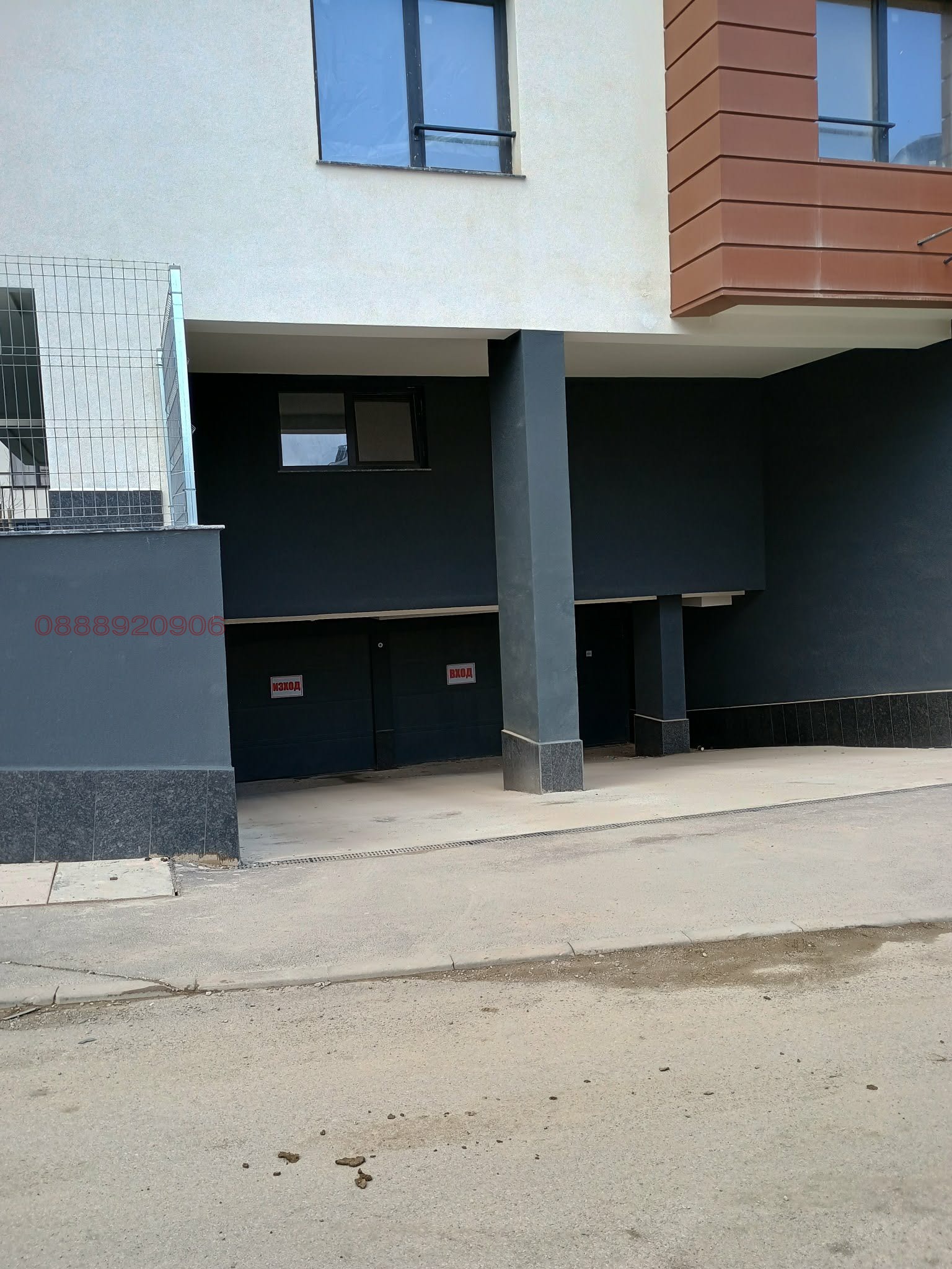 Дава под наем ГАРАЖ, ПАРКОМЯСТО, гр. София, Малинова долина, снимка 3 - Гаражи и паркоместа - 54320590