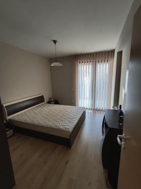 1 Schlafzimmer Oborishte, Sofia 8