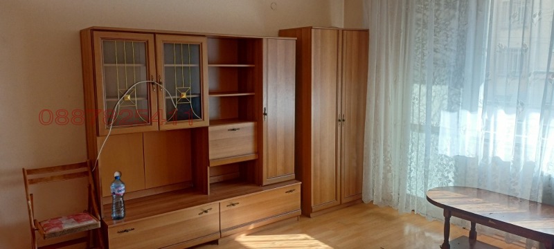 Дава под наем СТАЯ, гр. София, Красно село, снимка 2 - Стаи под наем - 53485711