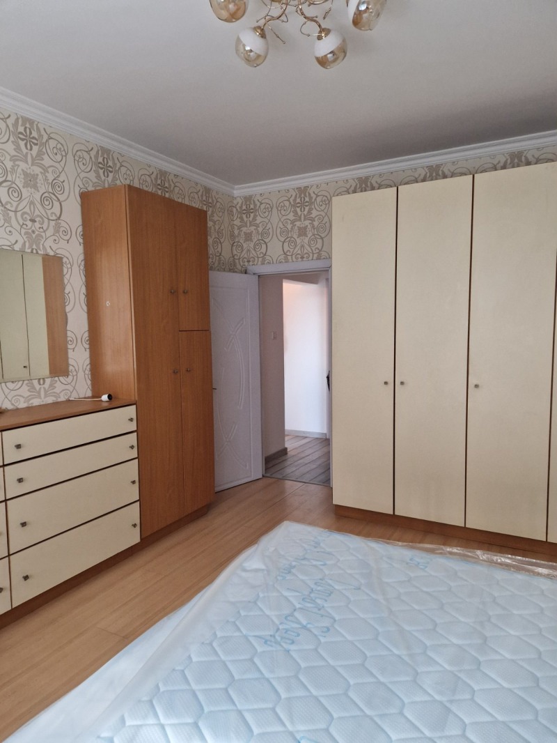 Издаје се  2 спаваће собе Софија , Хаджи Димитар , 93 м2 | 86136168 - слика [10]