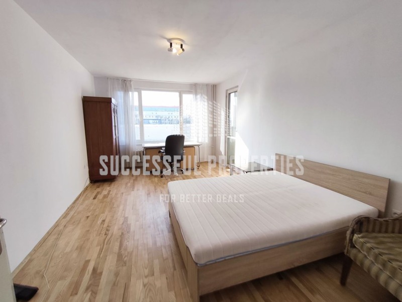 Дава под наем 4-СТАЕН, гр. София, Изток, снимка 2 - Апартаменти - 52925540