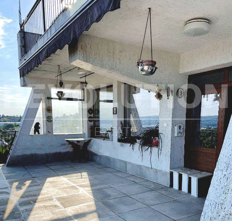 En renta  Casa Varna , Izgrev , 350 metros cuadrados | 70394440 - imagen [9]