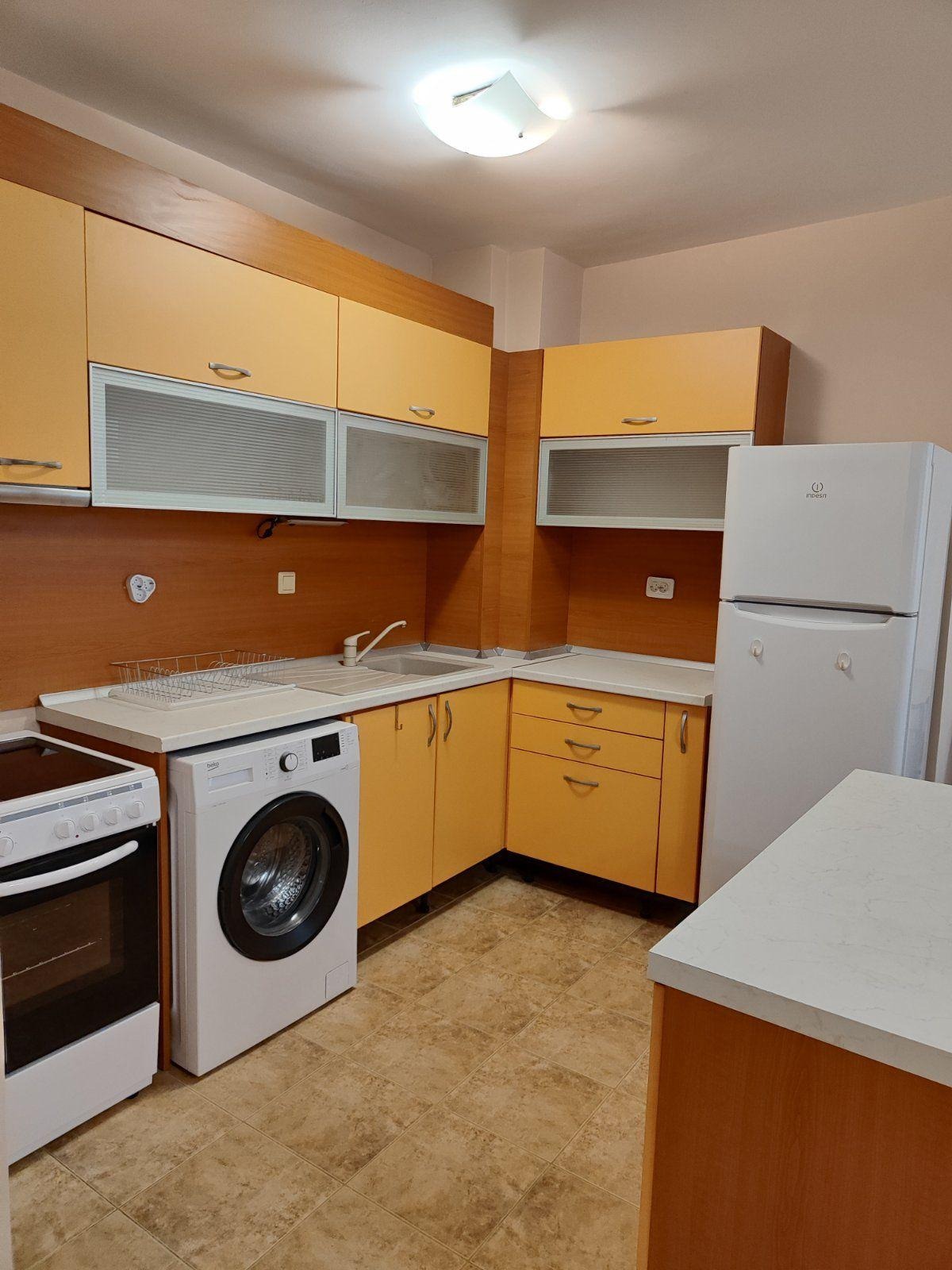 Дава под наем 3-СТАЕН, гр. Варна, Център, снимка 2 - Апартаменти - 53535380