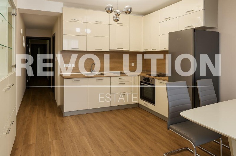 En renta  2 dormitorios Varna , Mladost 2 , 90 metros cuadrados | 70745087 - imagen [2]