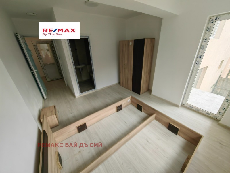 Дава под наем 2-СТАЕН, гр. Варна, к.к. Св.Св. Константин и Елена, снимка 3 - Апартаменти - 52366179