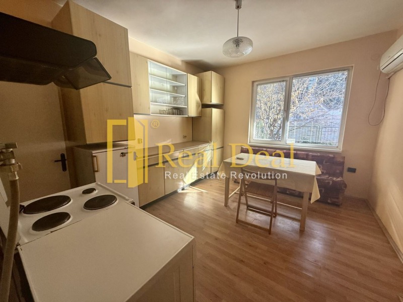 Дава под наем МНОГОСТАЕН, гр. София, Редута, снимка 2 - Апартаменти - 52814850