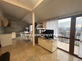 3 bedroom Tsentar, Varna 1