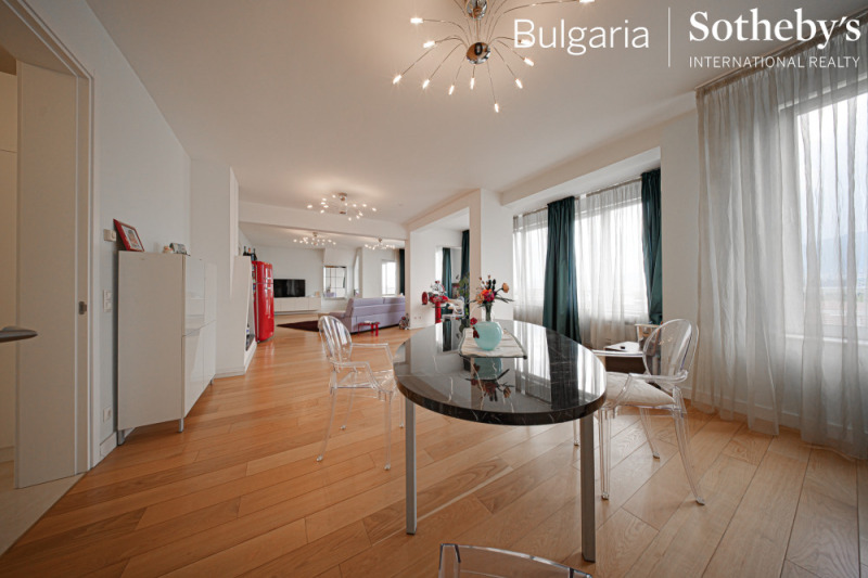 Para alugar  Mais de 3 quartos Sofia , Lozenec , 333 m² | 82630222 - imagem [4]