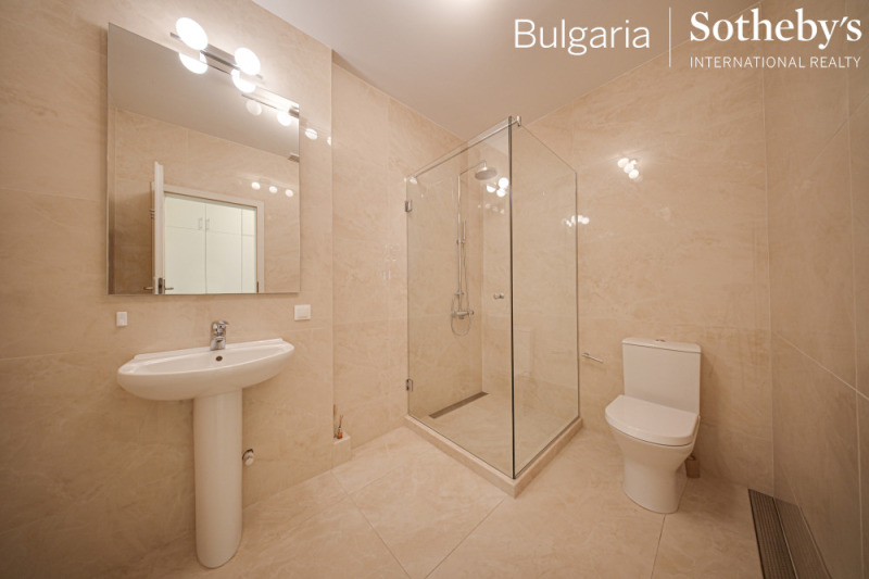 Para alugar  Mais de 3 quartos Sofia , Lozenec , 333 m² | 82630222 - imagem [15]