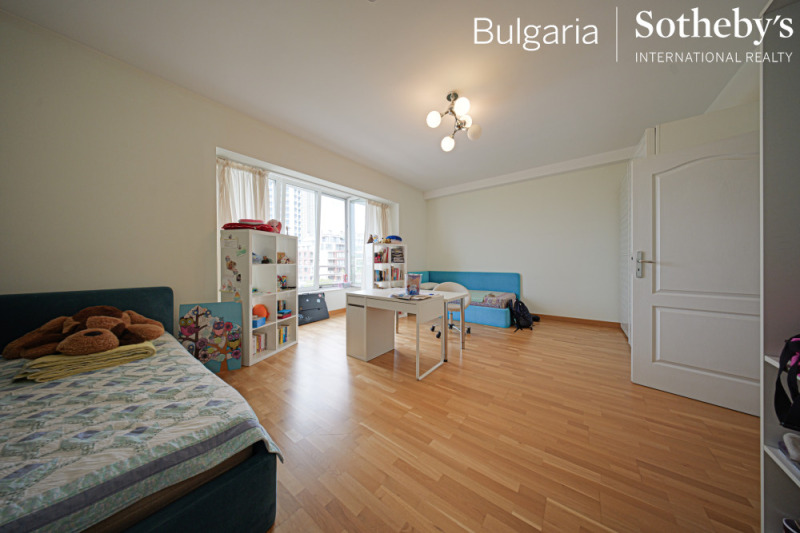 Para alugar  Mais de 3 quartos Sofia , Lozenec , 333 m² | 82630222 - imagem [13]