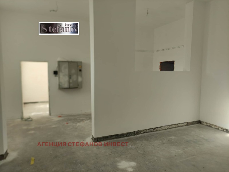 Дава под наем МАГАЗИН, гр. Варна, Автогара, снимка 7 - Магазини - 52612247