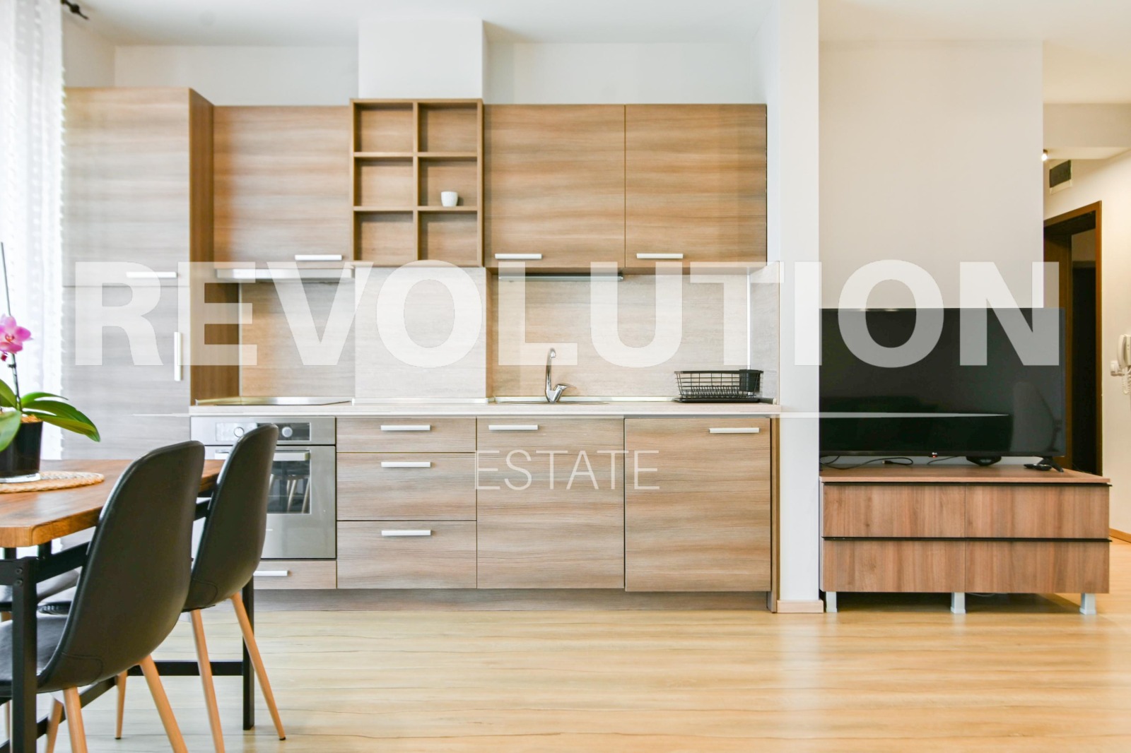 Дава под наем 3-СТАЕН, гр. София, Лозенец, снимка 3 - Апартаменти - 53993139