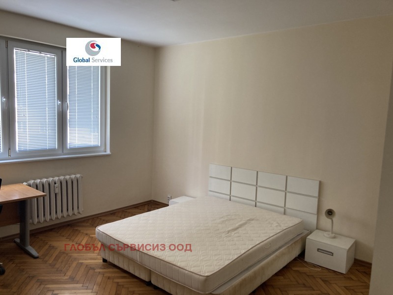 Til leie  2 soverom Sofia , Tsentar , 101 kvm | 73685030 - bilde [2]