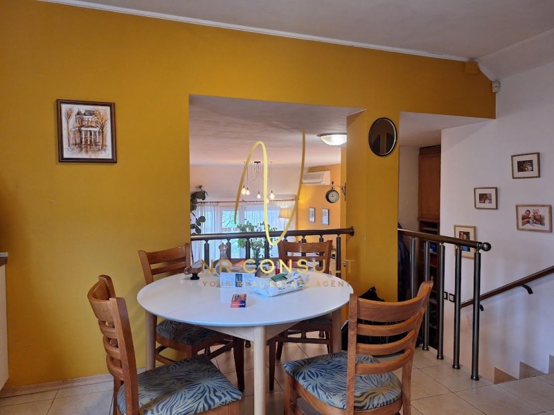 Zu vermieten  3 Schlafzimmer Sofia , Lagera , 200 qm | 11210727 - Bild [9]