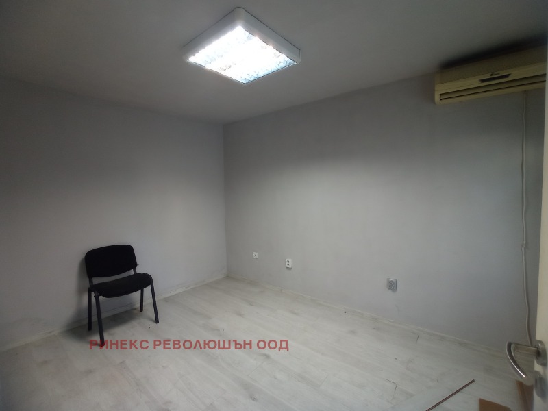 Da affittare  Ufficio Burgas , Vazragdane , 40 mq | 28695066 - Immagine [2]